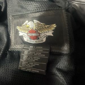 Leather jacket size large like new condition.